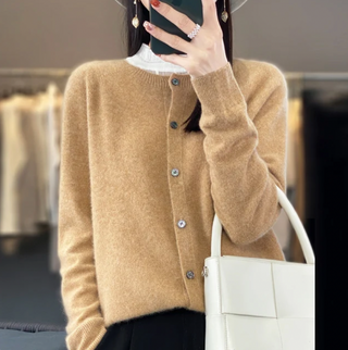 VIVIENNE WARM COZY CARDIGAN